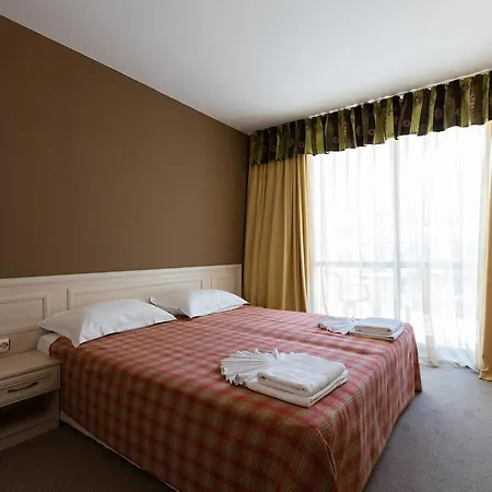 ❤ 1 Bedroom W Kitchen & Pool View ❤wz❤ Apartment