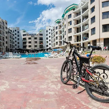 ❤ 1 Bedroom W Kitchen & Pool View ❤wz❤ * Slantschew brjag